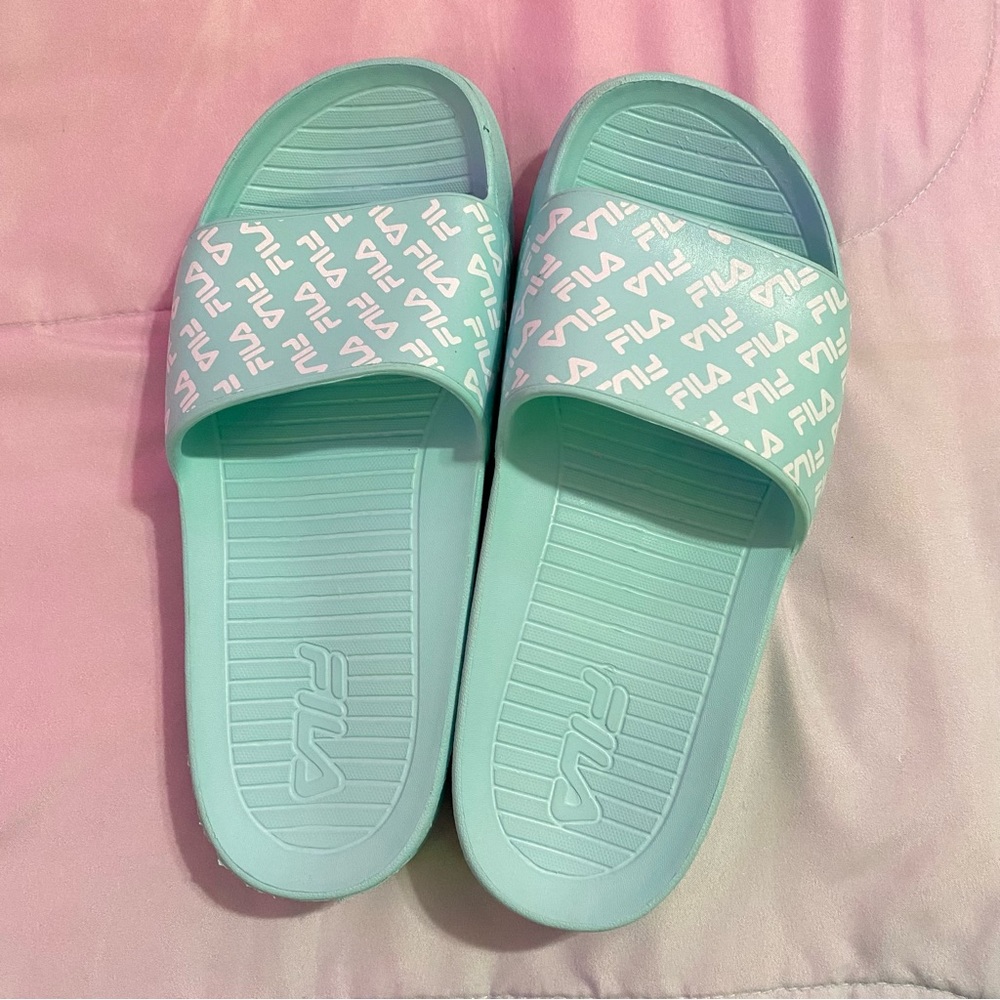 fila teal mint sandals EUC